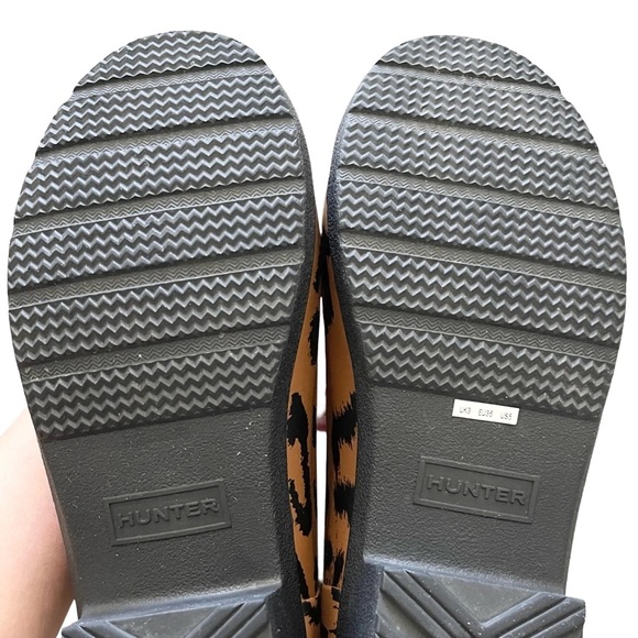 Hunter Original Leopard Print Refined Low Heel Wellies - Picture 11 of 16